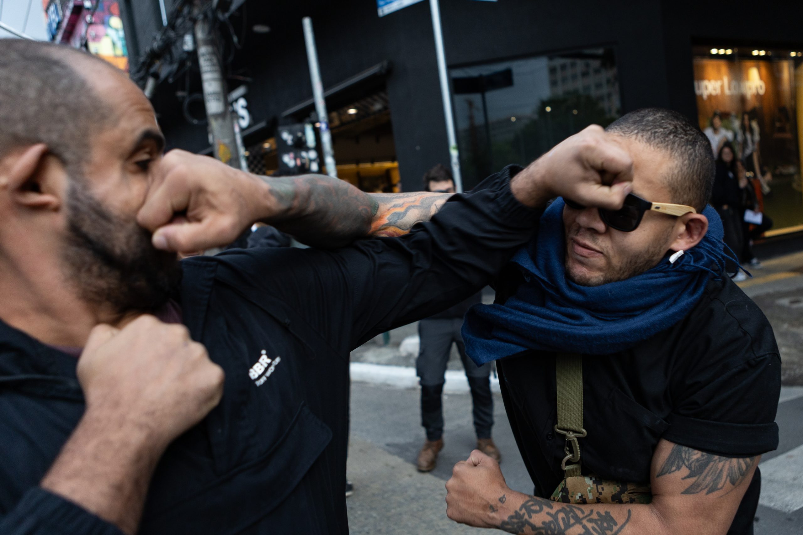 Fotografia da nossa associada Bia Borges durante ato da greve dos estudantes da USP é eleita a Imagem do Mês